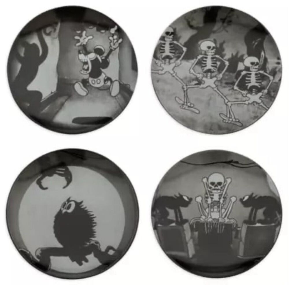 Disney The Skeleton Dance and The Haunted House Scary Ceramic Plate Set Of 4-NIB